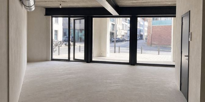 Bedrijfsvastgoed te huur in Bredastraat 77, 2060 Antwerpen
