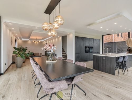                                         Villa te koop in Overpelt, € 765.000
