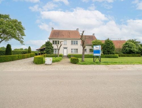                                         Hoeve te koop in Herenthout, € 690.000
