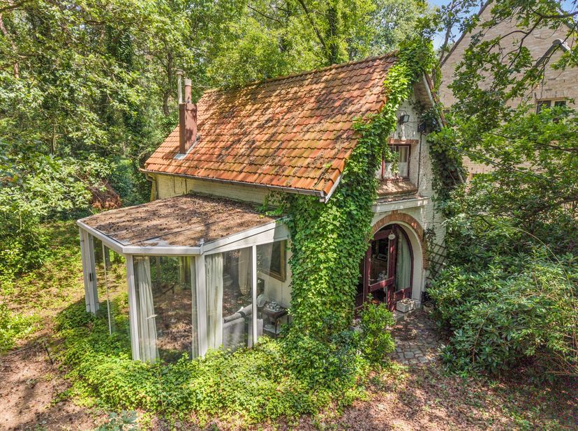 Uniek wonen midden in de natuur<br />
<br />
*boek je afspraak op onze site via bezoekmoment onder mijn foto*<br />
<br />
Bent u op zoek naar een uni
