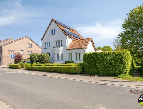                                         Villa-landhuis te koop in Rijkhoven, € 598.000
