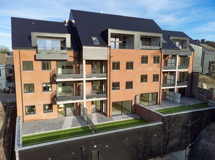 Project in Rue du Luxembourg 71,
                    6900 Marche-en-Famenne