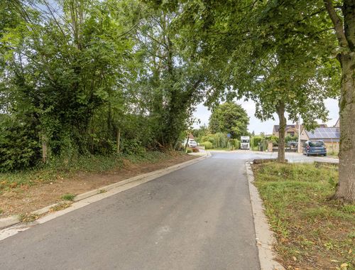                                         Terrain à bâtir à vendre à Halle, € 305.000
