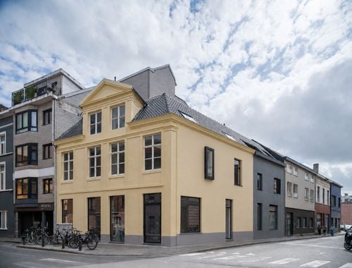                                         Handelspand te koop in Gent, € 305.000
