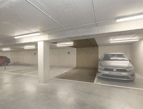                                         Staanplaats te koop in Hoeselt, € 15.000
