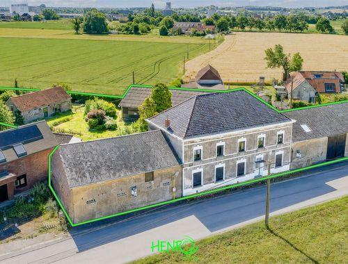                                         Maison à vendre à Pecq, € 295.000
