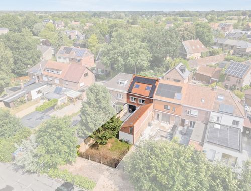                                         Maison à vendre à Drongen, € 449.000
