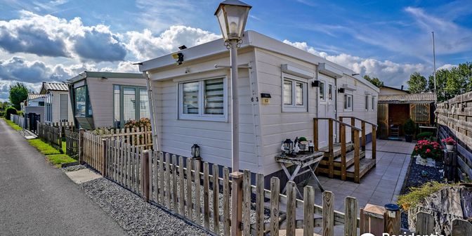 Huis te koop in Kinderlaan 19 bus 63, 8670 Oostduinkerke