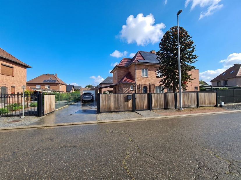 Maison à vendre
                    à 3630 Mechelen-aan-de-Maas