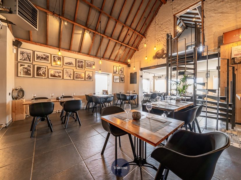 Bistro-Restaurant 'De Koffer' - volledig ingerichte en instapklare horecazaak -&amp;nbsp;gelegen op een perceel van 1.467 m² in Wilskerke aan een drukke b