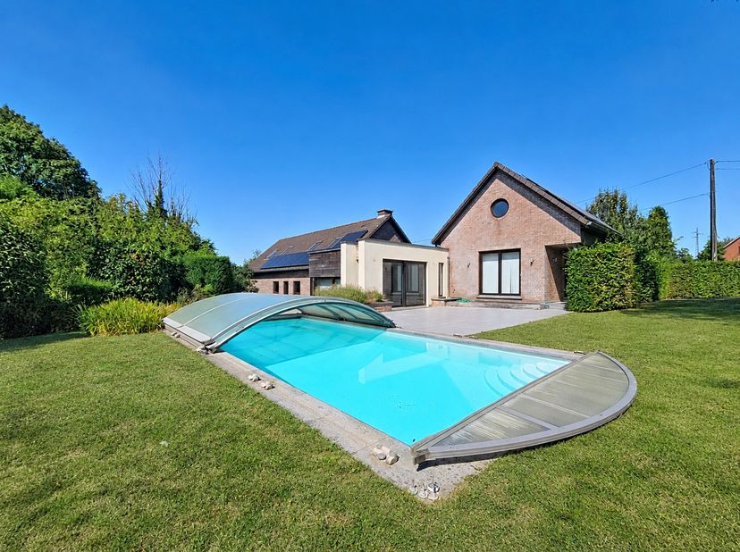 Maison à vendre à Chemin de Buydent 2,
                    7850 Enghien