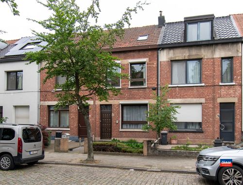                                         Woning te koop in Merksem, € 299.000
