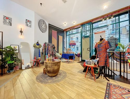                                         Handelszaak te huur in Brussel, € 900
