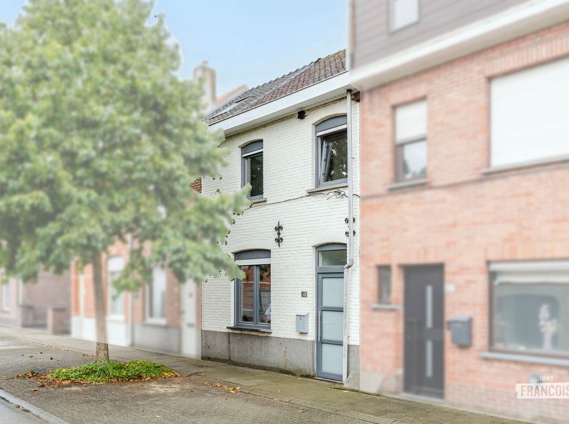 Huis te koop in Bovenmeers 14,
                    9950 Waarschoot