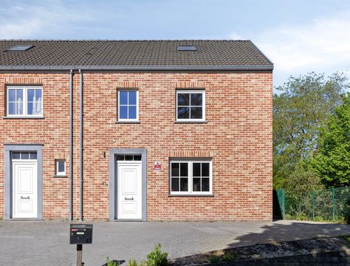                                         Maison à vendre à Ottenburg, € 448.000
