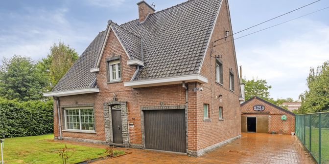 Huis te koop in Maria's-Lindestraat 100, 8800 Rumbeke