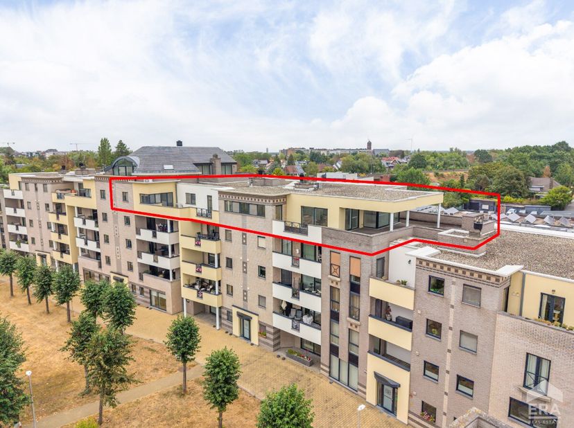 Appartement te koop in Anne Frankplein 8 bus 9,
                    3500 Hasselt