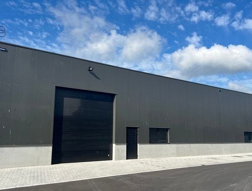                                         Bâtiment d’entreprise à vendre à Aarsele, € 534.380
