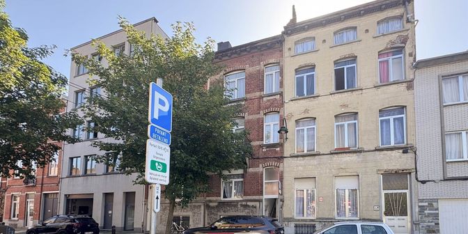 Appartement te koop in rue jules delhaize 58, 1080 Sint-Jans-Molenbeek
