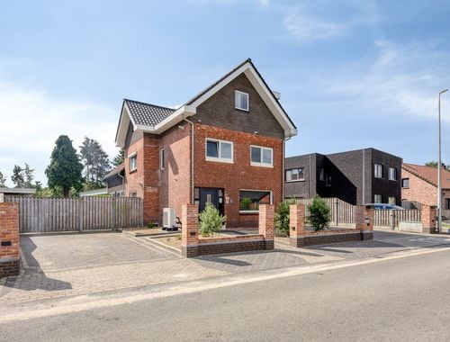                                         Uitzonderlijke woning te koop in Lommel, € 498.000
