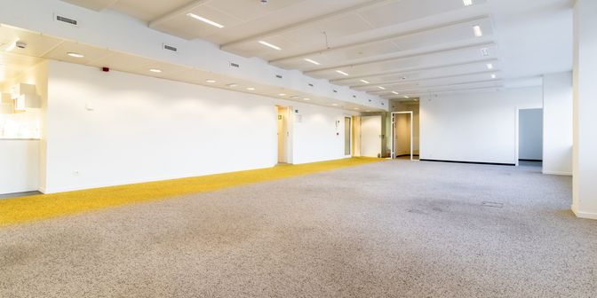 Bedrijfsvastgoed te huur in Avenue Louise 120, 1000 Brussel