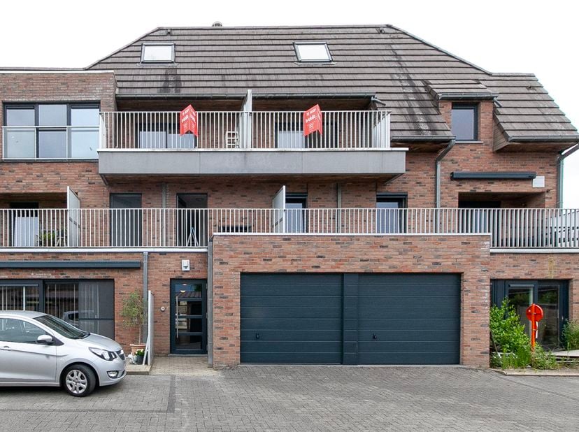 Appartement te koop in Damberdstraat 20 bus 203,
                    8560 Wevelgem
