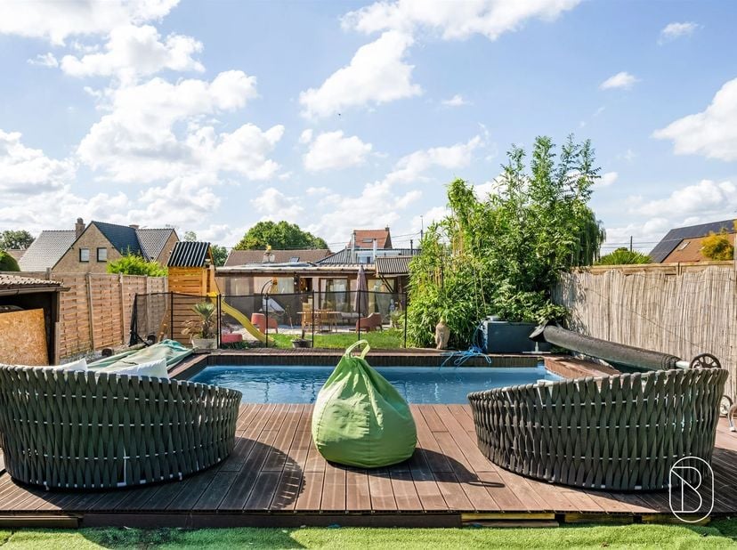 Maison à vendre à ,
                    7730 Estaimpuis
