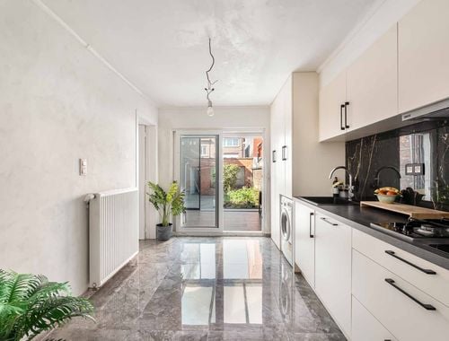 Instapklare woning met ruime garage en energielabel B
