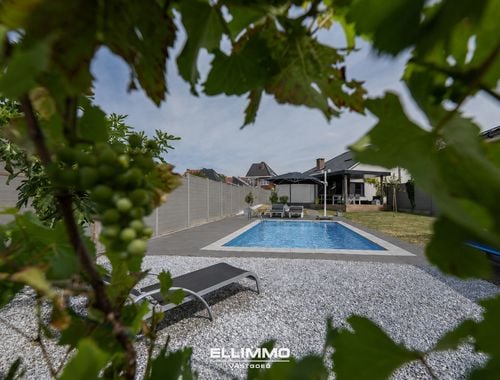                                         Maison unifamiliale à vendre à Bilzen, € 545.000
