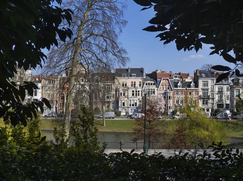 Appartement te koop in Rue de Belle-Vue 2,
                    1050 Elsene