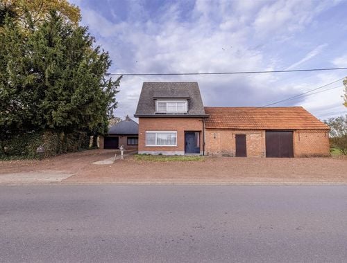                                         Eengezinswoning te koop in Herenthout, € 399.000
