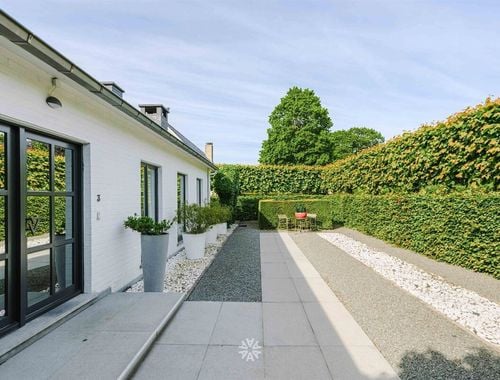                                        Woning te koop in Sint-Martens-Latem, € 695.000
