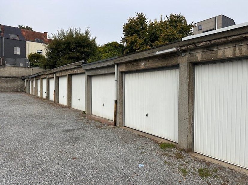 Garage à vendre
                    à 3000 Leuven