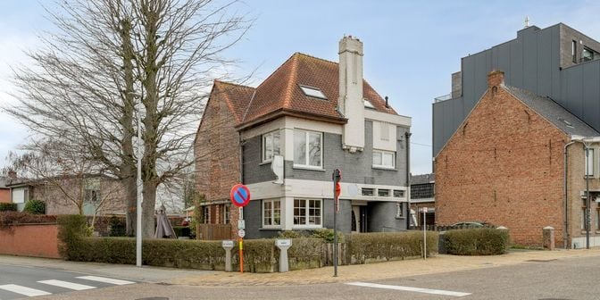 Bedrijfsvastgoed te koop in Markt 22, 8650 Houthulst