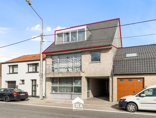                                         Duplex te koop in Zwevezele, € 245.000
