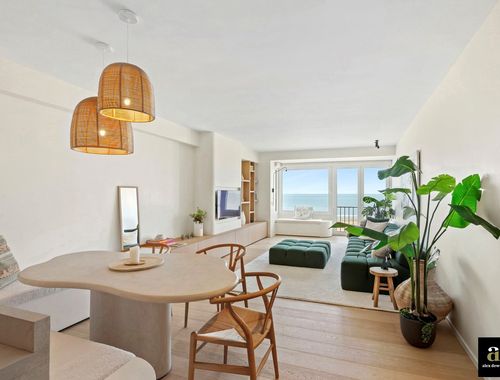                                         Appartement te koop in Het Zoute, € 2.495.000
