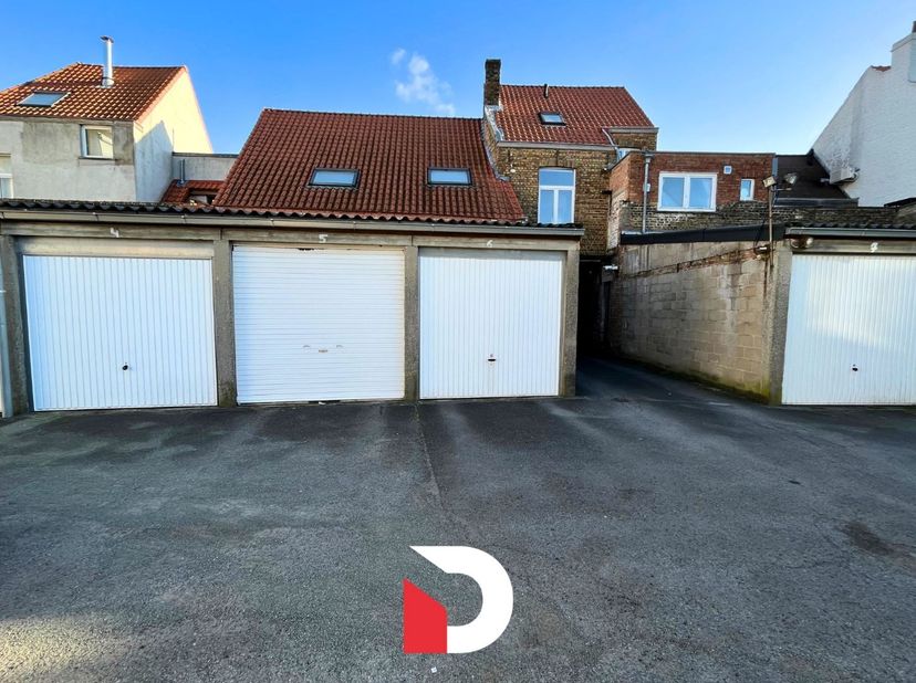 Garage à louer
                    à 8000 Brugge