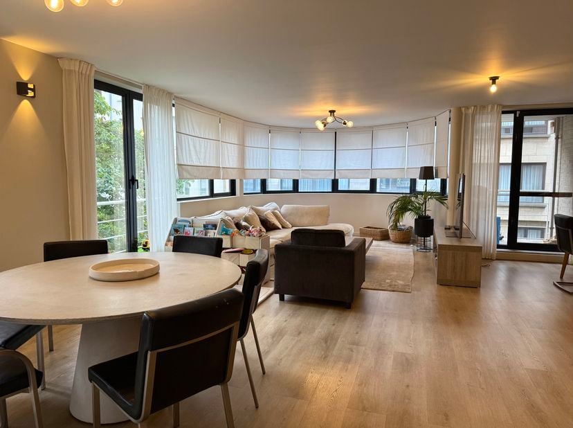 Appartement à louer
                    à 2018 Antwerpen