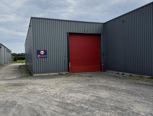                                         Opslagplaats te huur in Nieuwerkerken, € 1.020
