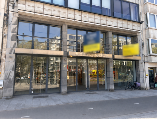                                         Handelszaak te huur in Antwerpen, € 7.000
