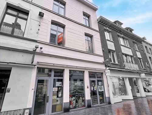                                         Appartement te koop in Tournai, € 189.900
