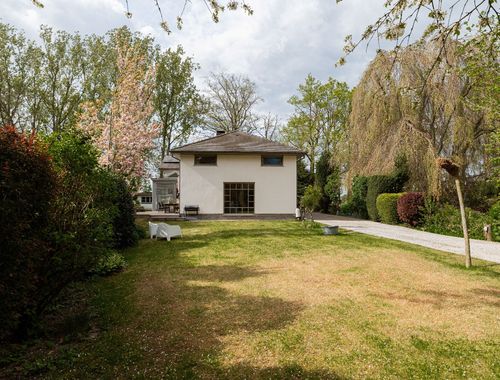                                         Villa à vendre à Ronsele, € 775.000
