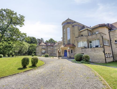                                         Appartement à vendre à Buizingen, € 225.000
