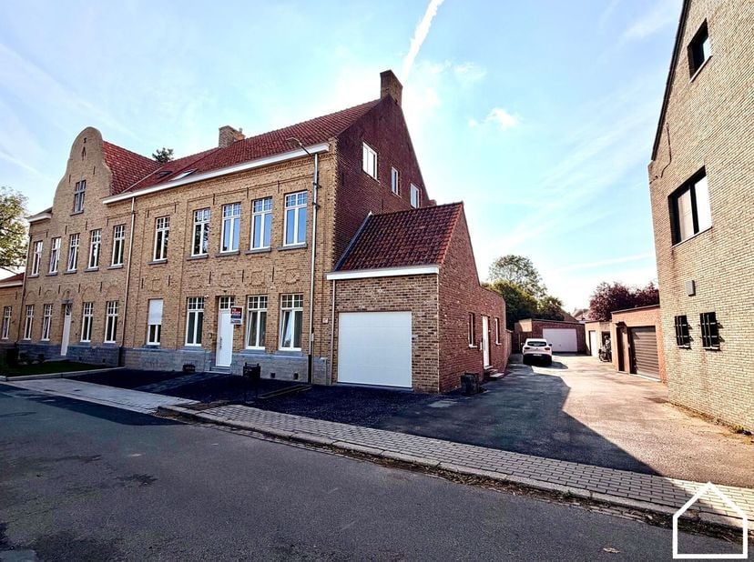 Appartement à vendre
                    à 8908 Vlamertinge