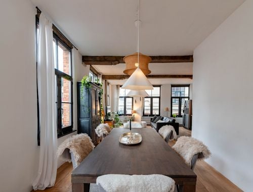                                         Appartement à louer à Antwerpen, € 950
