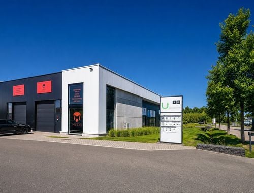                                         Bedrijfsgebouw te huur in Diepenbeek, € 2.400
