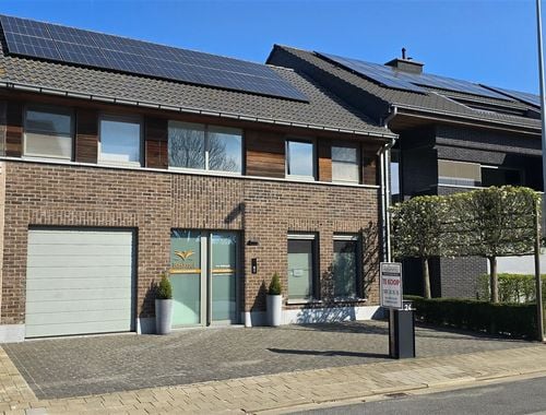                                         Eengezinswoning te koop in Beveren-Leie, € 475.000
