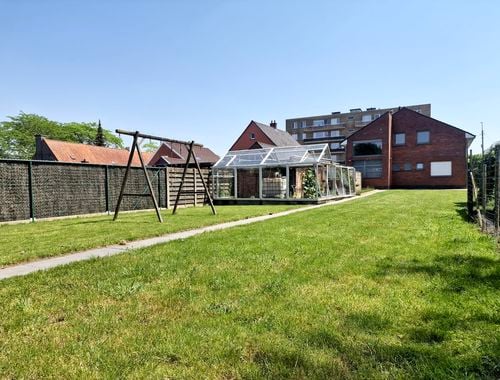                                         Villa à vendre à Izegem, € 478.000
