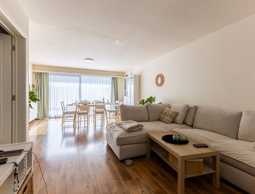                                         Appartement à vendre à Ranst, € 250.000

