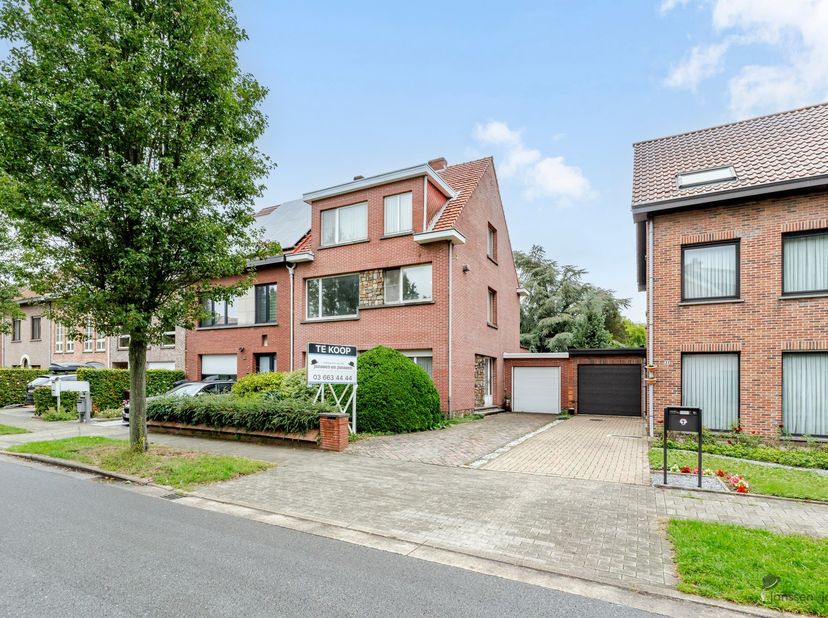 Huis te koop in Quinten Matsijsstraat 29,
                    2900 Schoten